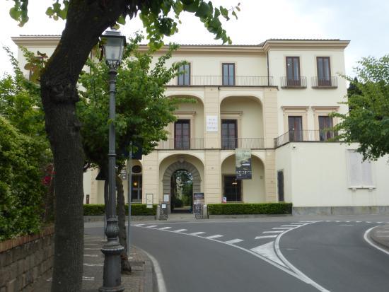 Museo Correale